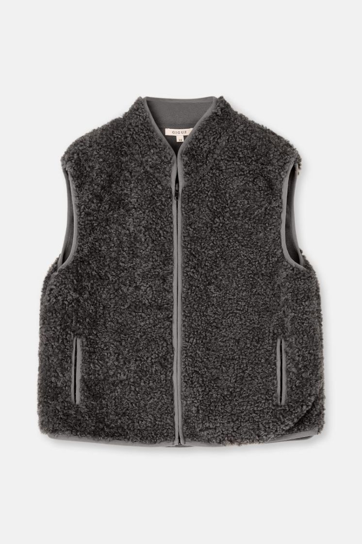  764 GRAPHITE